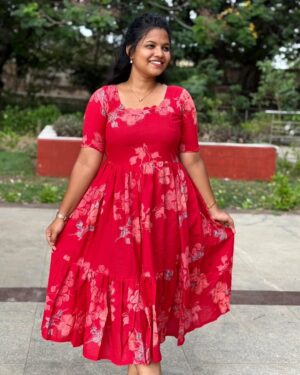 Sindoori pretty mid length maxi