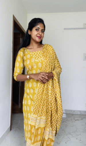 Adorable mustard 3 piece set