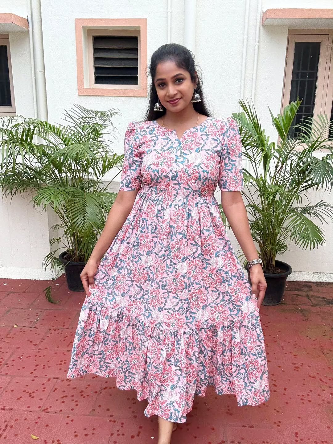 Pretty Pink beauty 🩷(Imaiyal)